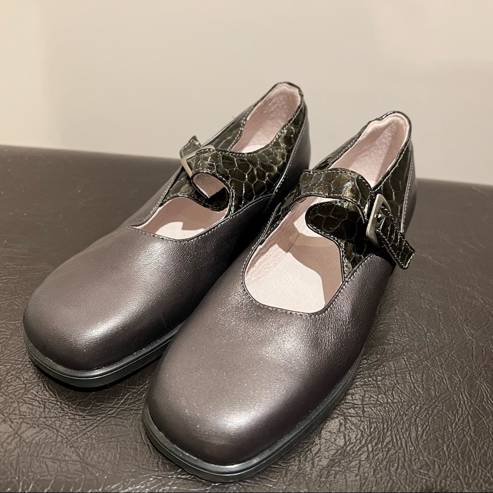 🇮🇹 Italian Girls Dress Shoes (EU 30/US 12.5)